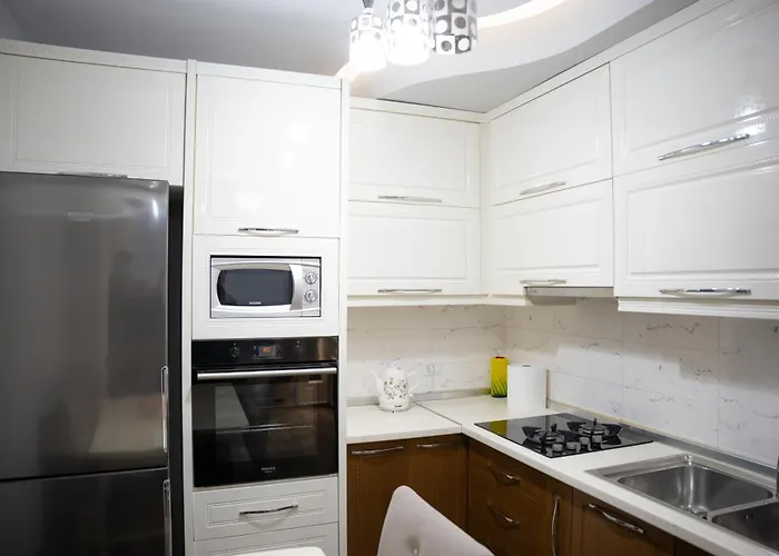 Noora アパート ティラナ